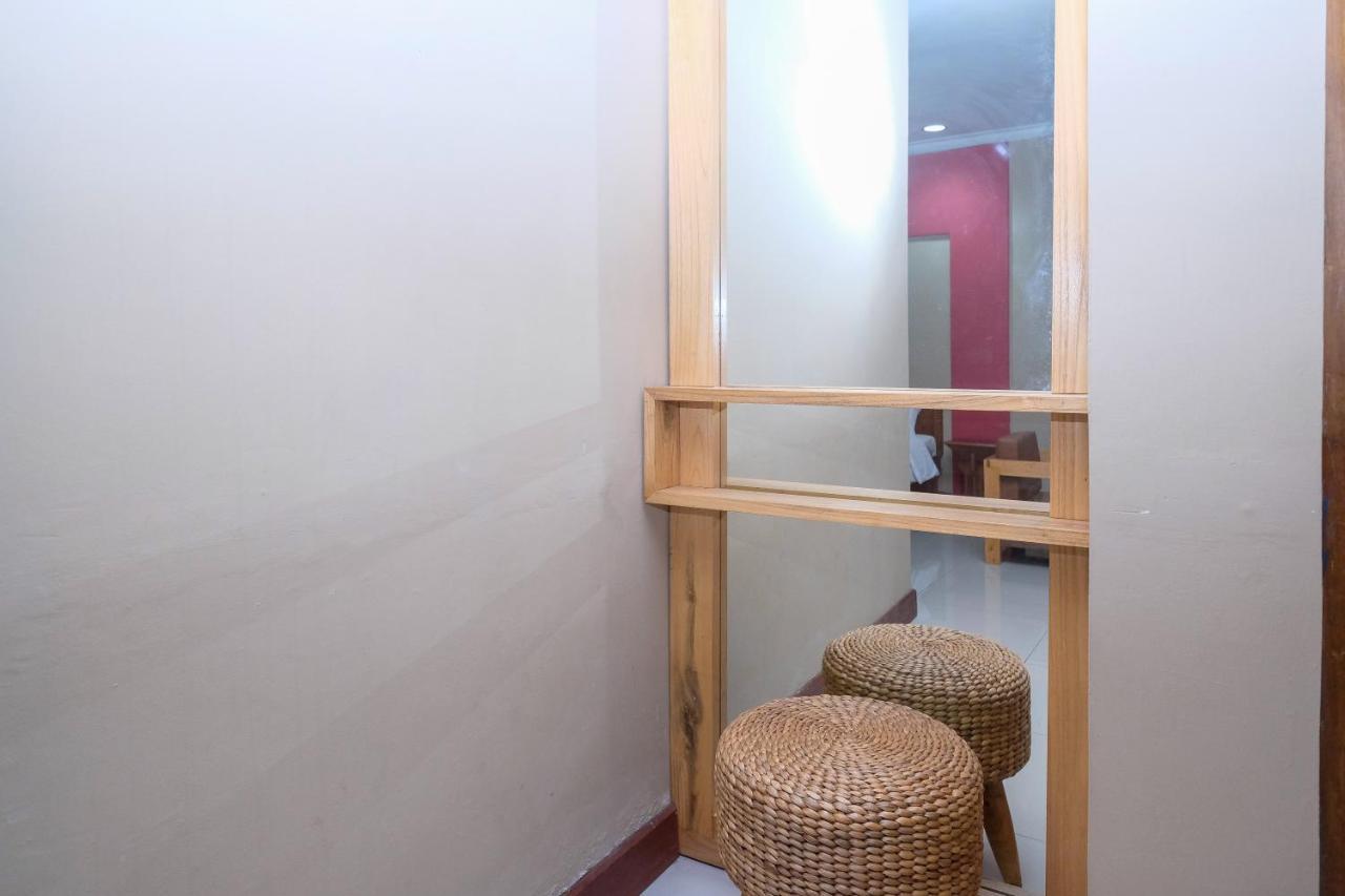 Urbanview Hotel Syariah Wisnugraha By Reddoorz Yogyakarta Eksteriør billede