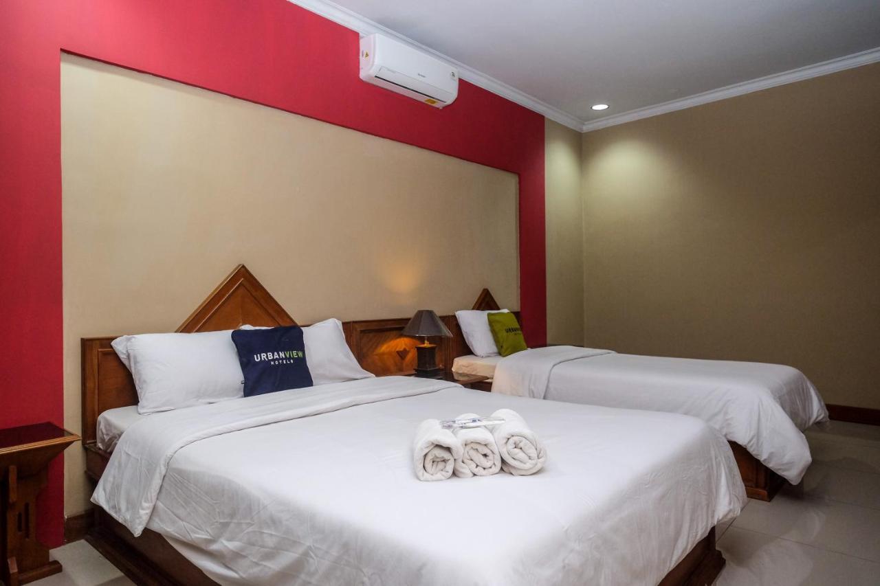Urbanview Hotel Syariah Wisnugraha By Reddoorz Yogyakarta Eksteriør billede